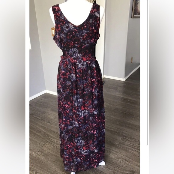 One Clothing Dress - Picture 1 of 7